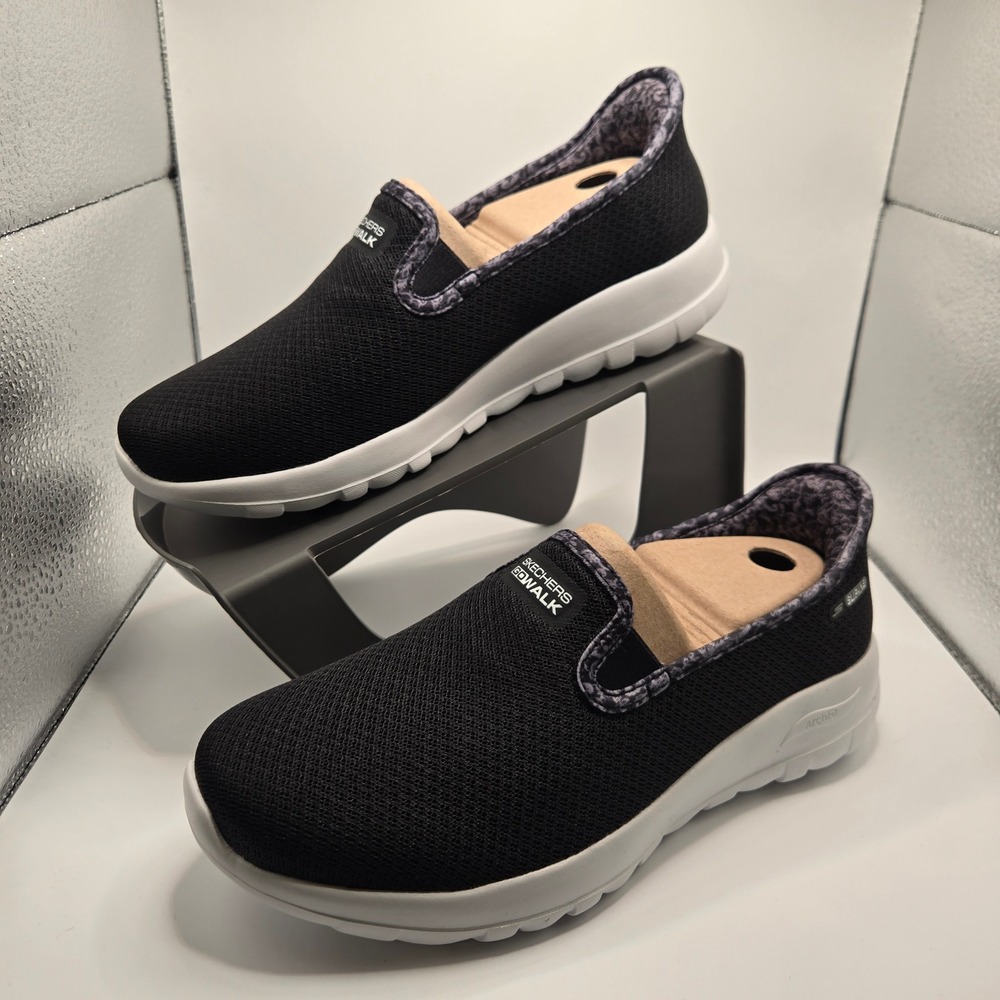 NIB Skechers GoWalk Slip-ins Women 7.5‎ Black New Arch Fit Hands Free Sneakers